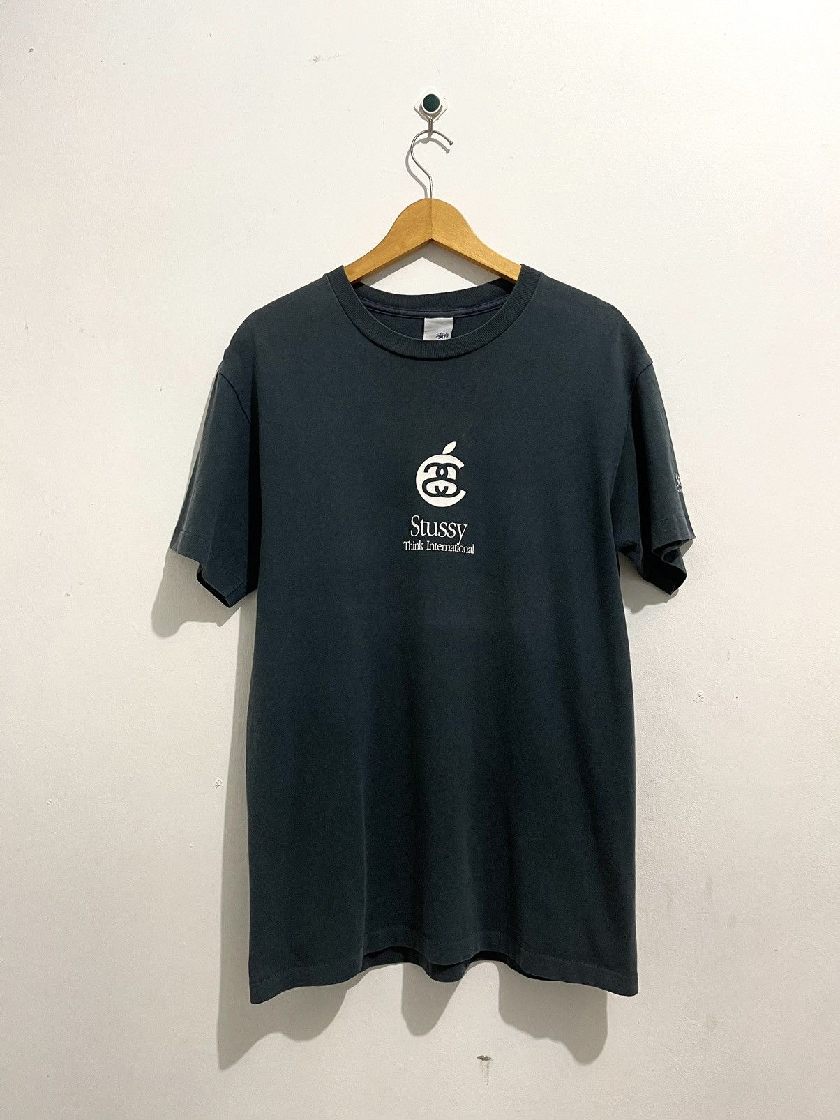 Vintage Stussy 90's x Rip off Apple tee