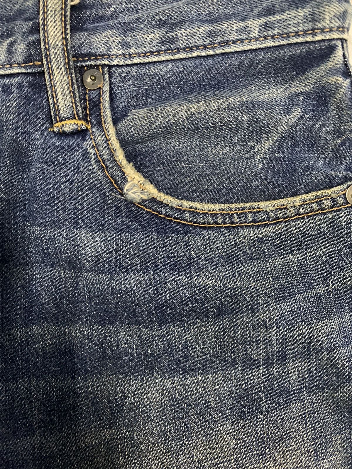 Gap Vintage Gap 1969 Mud Washed Clawmark Grunge Jeans Size US 29 - 7 Thumbnail