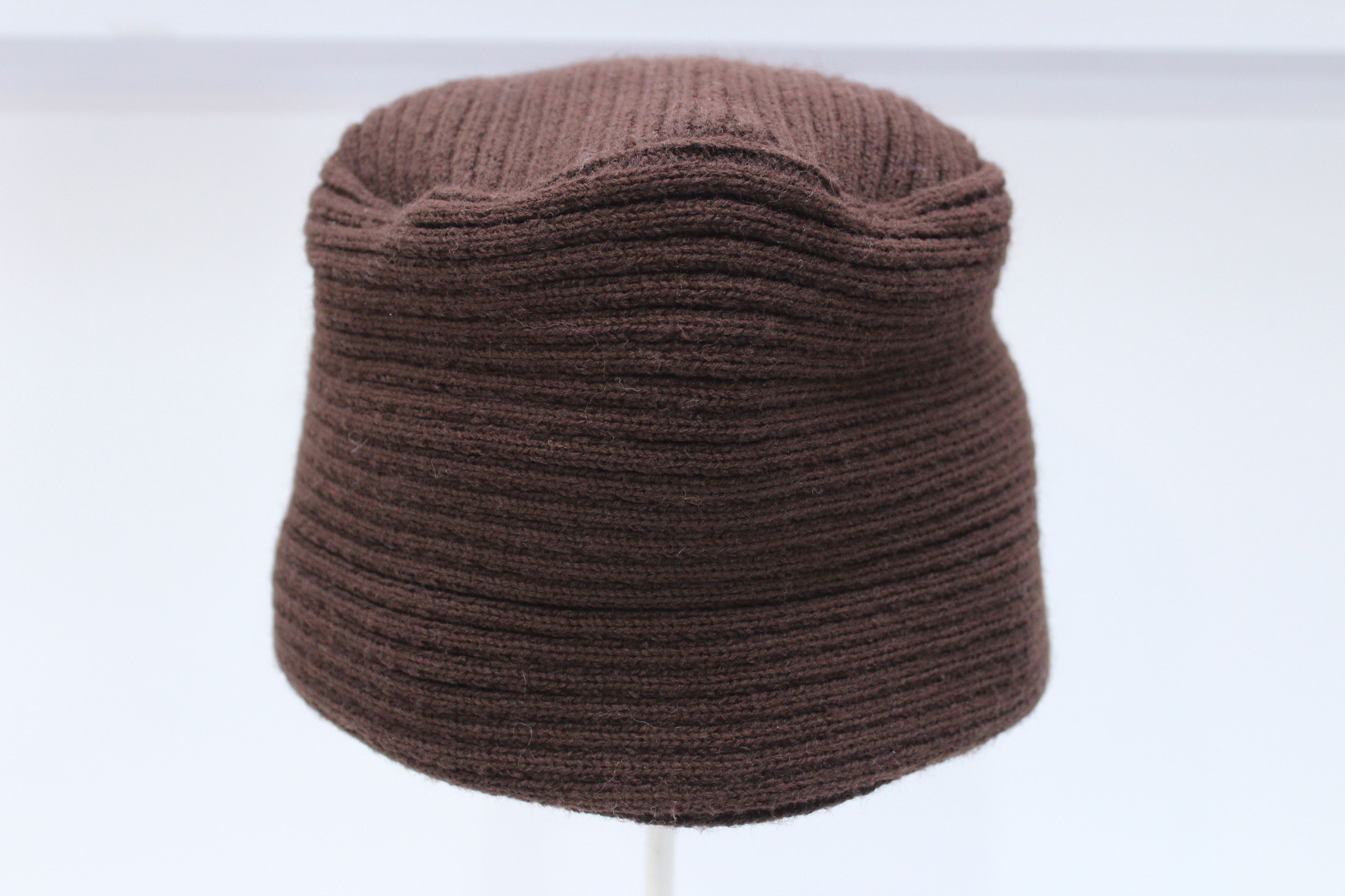 Holt Renfrew Holt Renfrew Canada Hat Womens One Size Made In England Size ONE SIZE - 6 Thumbnail