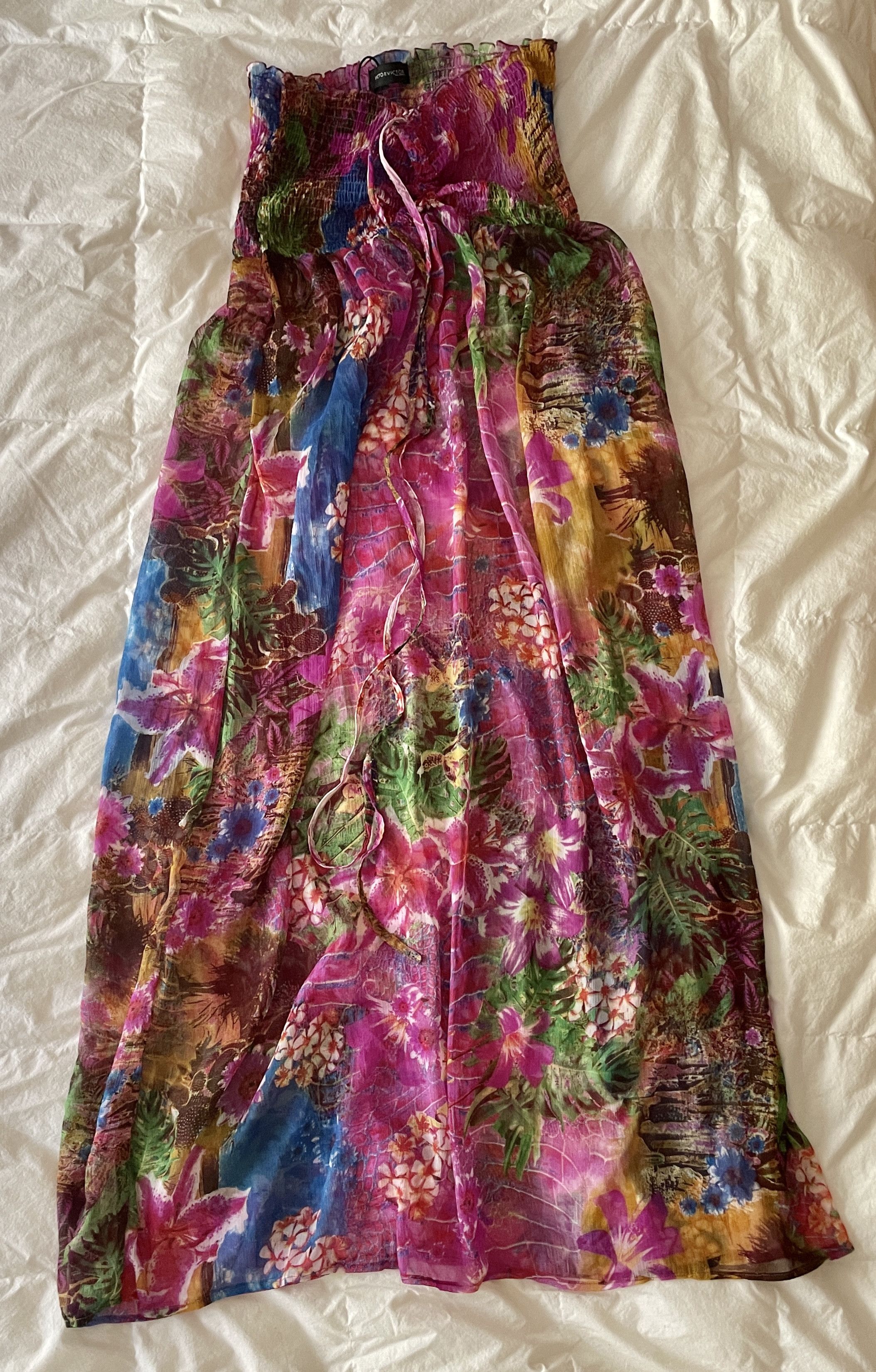 Vintage Vintage early-2000s strapless maxi sundress | Grailed