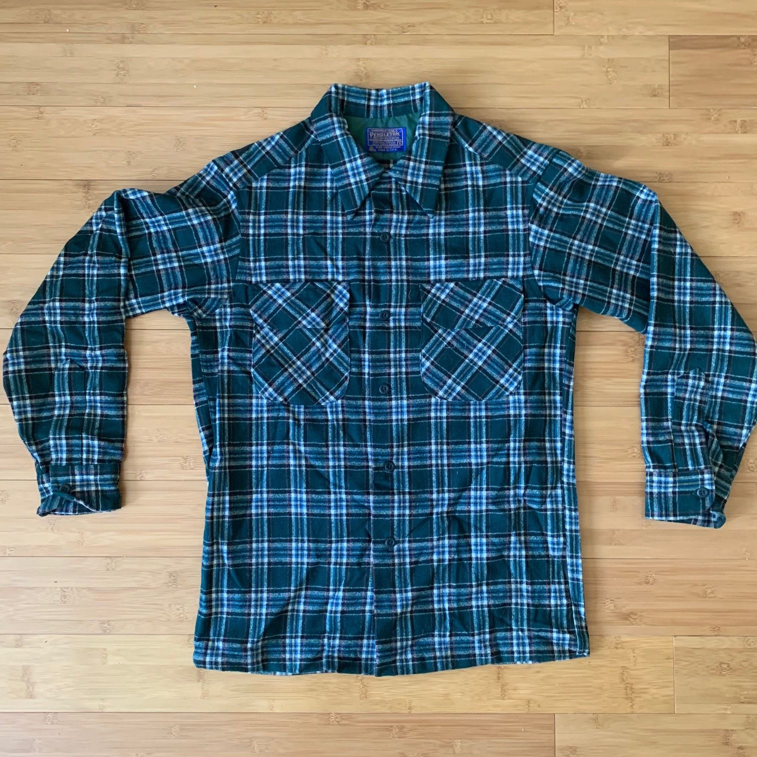Pendleton 1960s Pendleton Board Shirt Grn Wool Loop Collar Flap Pocket Size US S / EU 44-46 / 1 - 4 Thumbnail