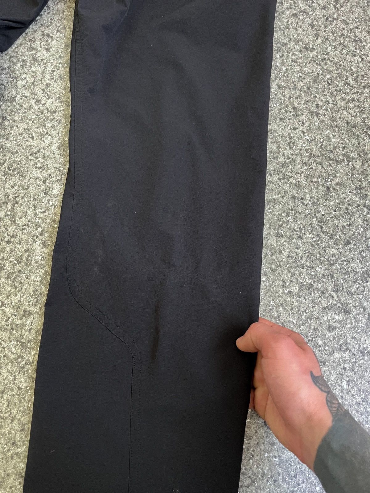Haglofs × Vintage VINTAGE HAGLOFS TREKKING PANTS WOMENS 38 short Size 26" / US 2 / IT 38 - 9 Thumbnail