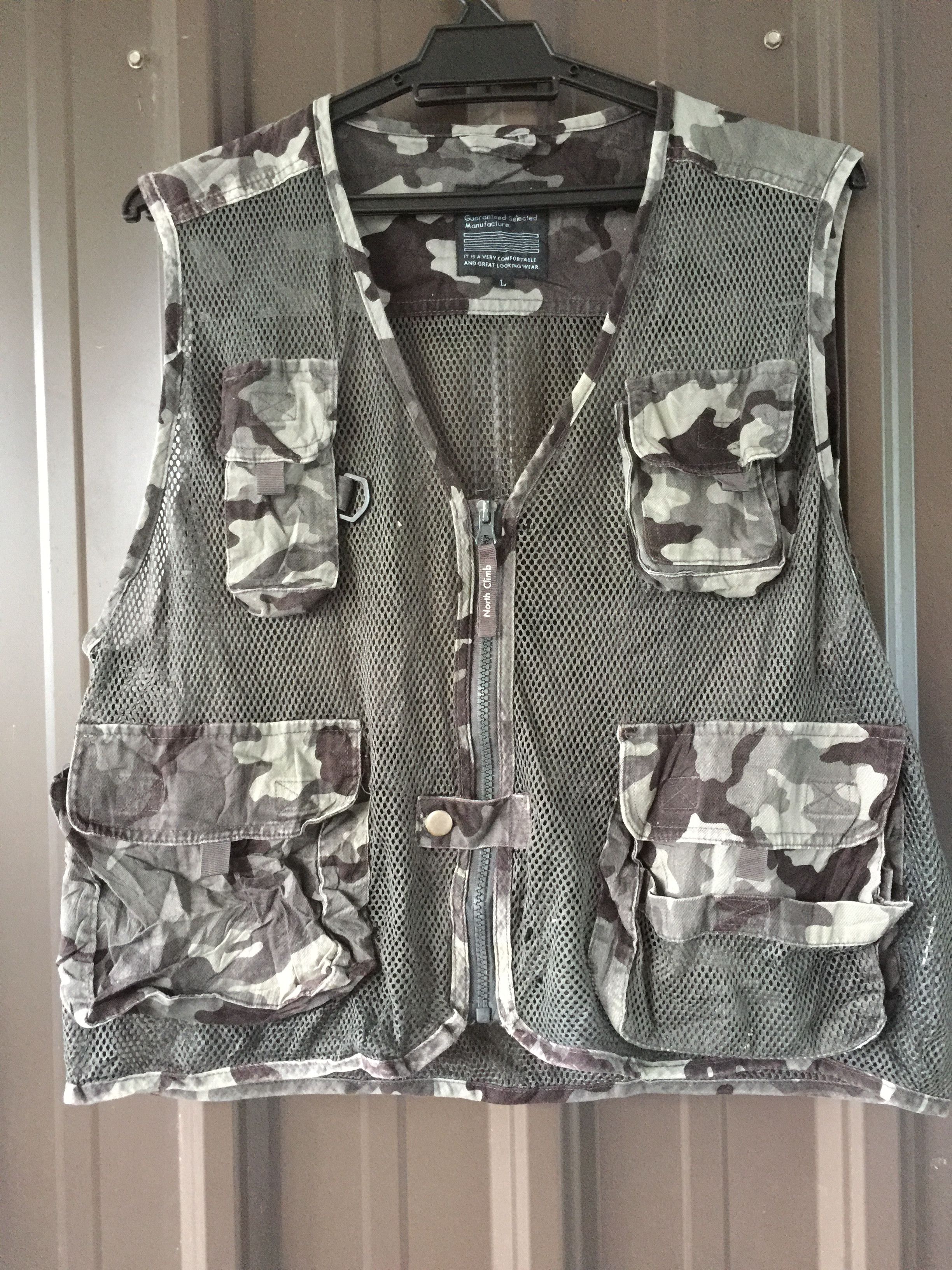 North Climb Tactical Multipocket Camouflage Vest