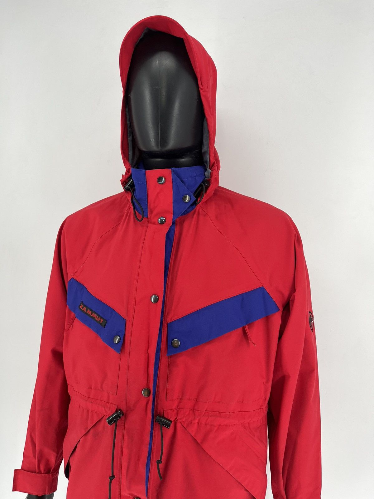 Mammut × Vintage Vintage Mammut Dry Tech Gore Tex Ski Hooded Heavy Jacket Size US S / EU 44-46 / 1 - 5 Thumbnail