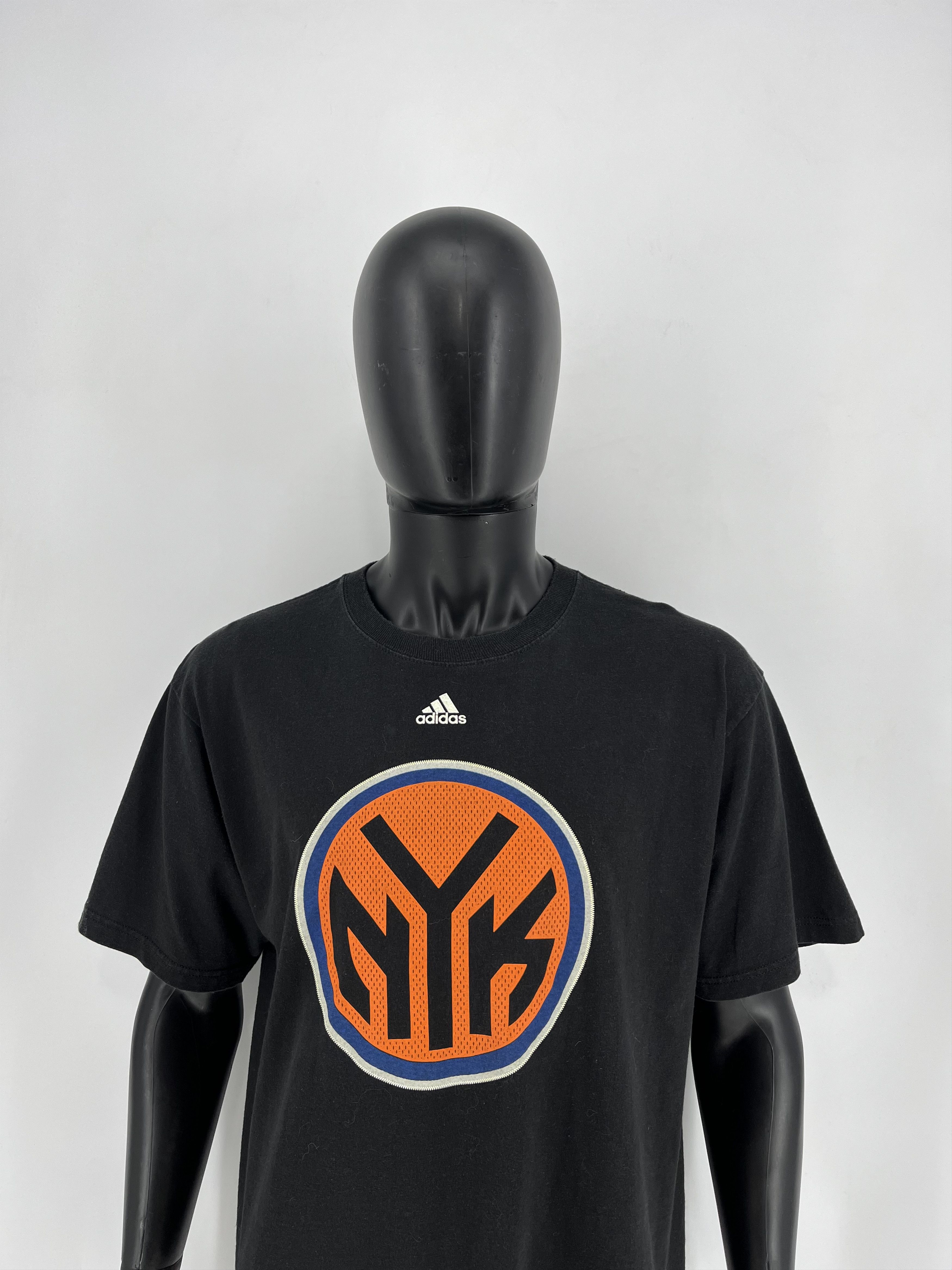Adidas Vintage Y2K Adidas T-Shirt New York Size US L / EU 52-54 / 3 - 1 Thumbnail