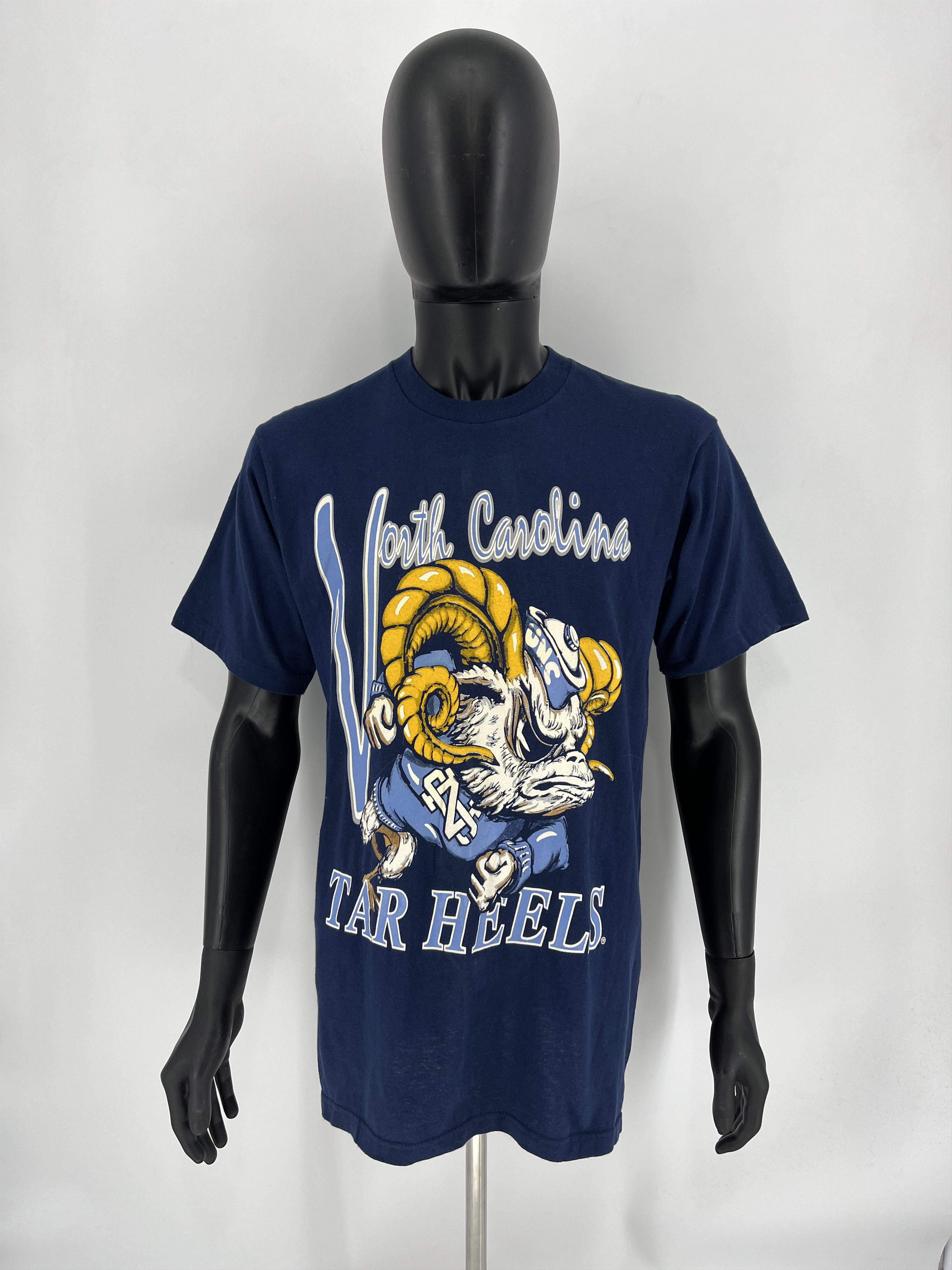 NBA × Vintage Vintage 90s North Carolina Tar Heels Tee, Single Stitch Size US M / EU 48-50 / 2 - 2 Thumbnail