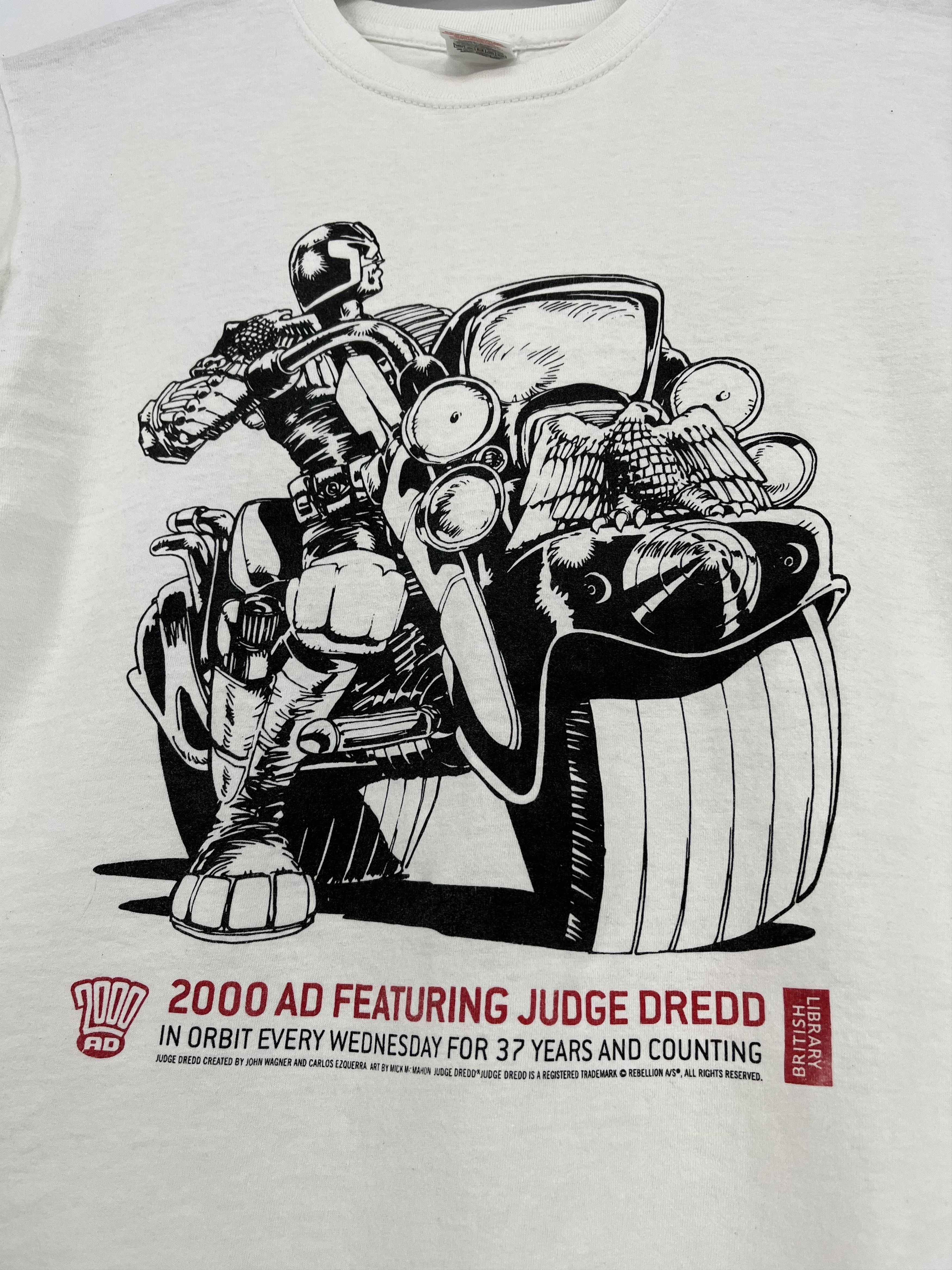 Other Vintage Judge Dredd Rogue Trooper 2000 AD T Shirt Size US S / EU 44-46 / 1 - 6 Thumbnail