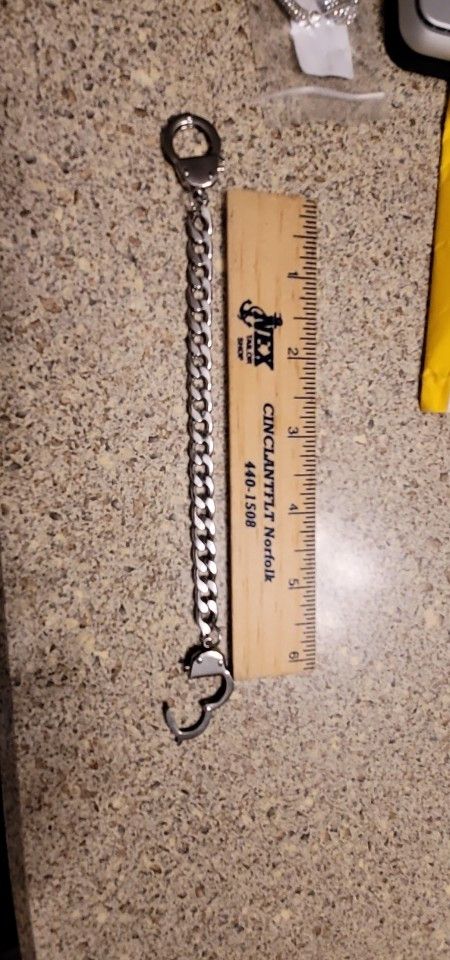 Jewelry Handcuffs Bracelet Size ONE SIZE - 2 Thumbnail