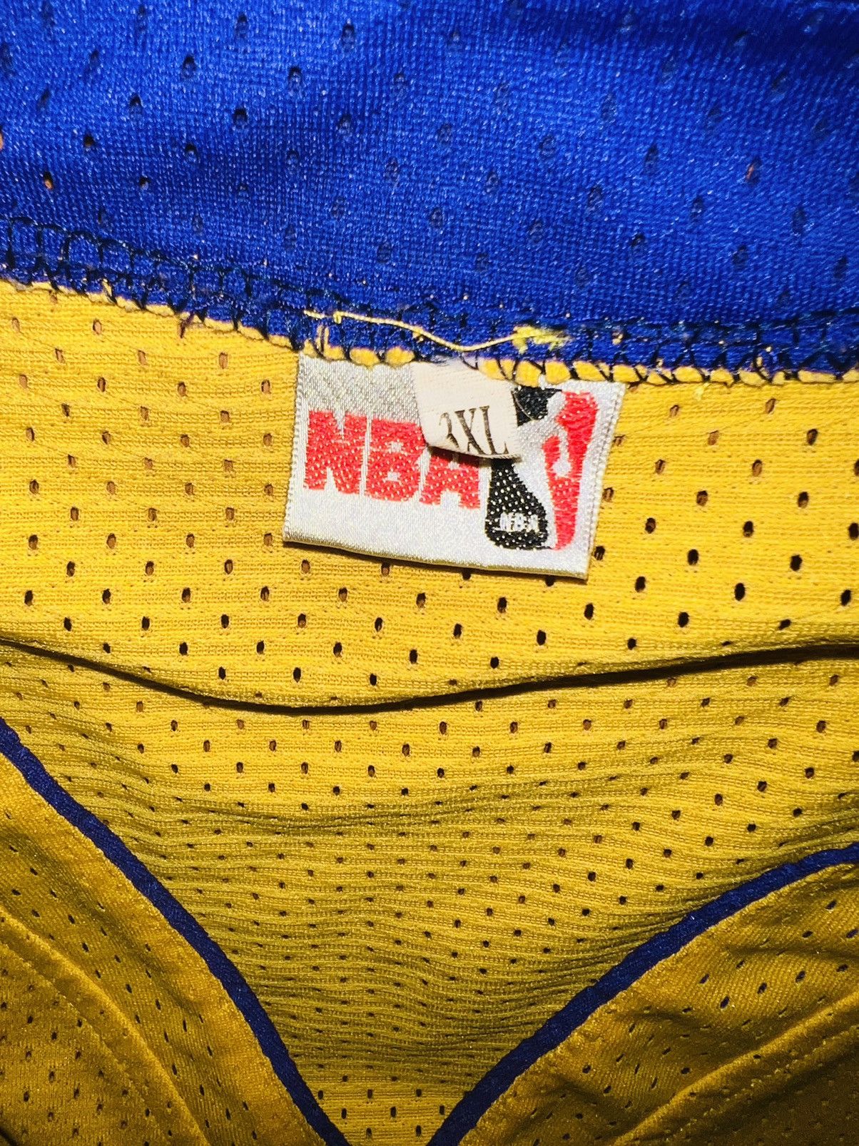 NBA × Vintage Vintage NBA LA Lakers Jersey Size US XL / EU 56 / 4 - 10 Thumbnail