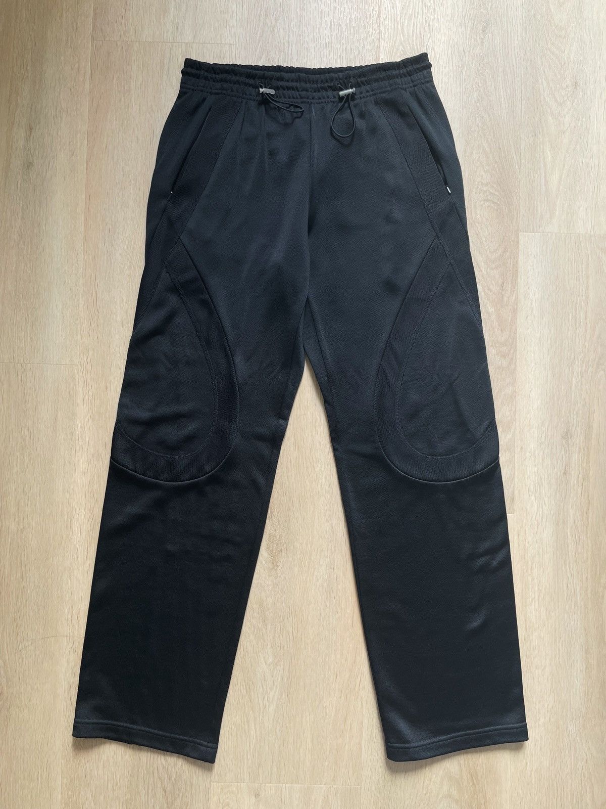 image of Kiko Kostadinov 00082020 Ss20 Lasso Knee Trousers in Black, Men's (Size 32)