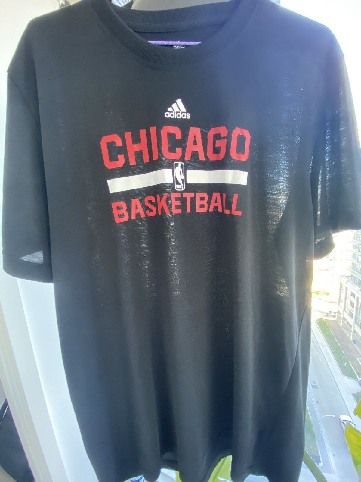 Adidas × NBA Chicago Bulls Adidas Practice T Shirt Size US L / EU 52-54 / 3 - 1 Thumbnail