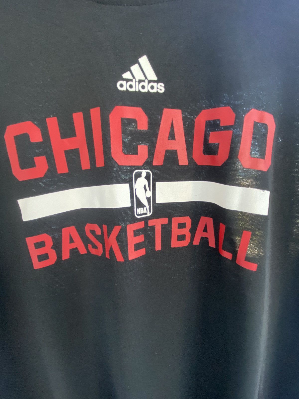 Adidas × NBA Chicago Bulls Adidas Practice T Shirt Size US L / EU 52-54 / 3 - 2 Thumbnail