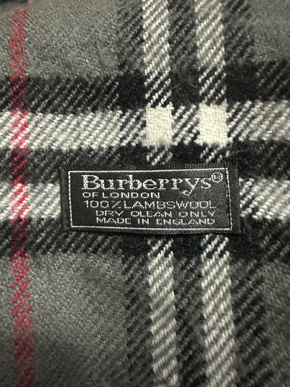 Burberry Burberrys London Warm Neck Muffler Size ONE SIZE - 3 Thumbnail