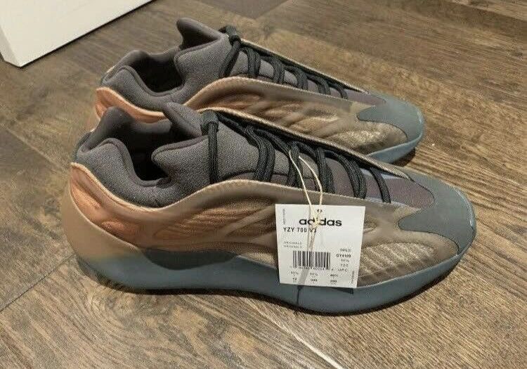 Adidas Yeezy Boost 700 v2 — Copper Fade