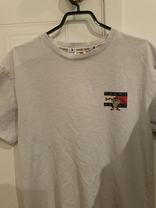 Tommy Hilfiger Tommy Hilfiger x Looney tunes taz tshirt Grailed