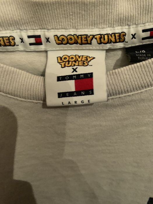 Tommy Hilfiger Tommy Hilfiger x Looney tunes taz tshirt Grailed