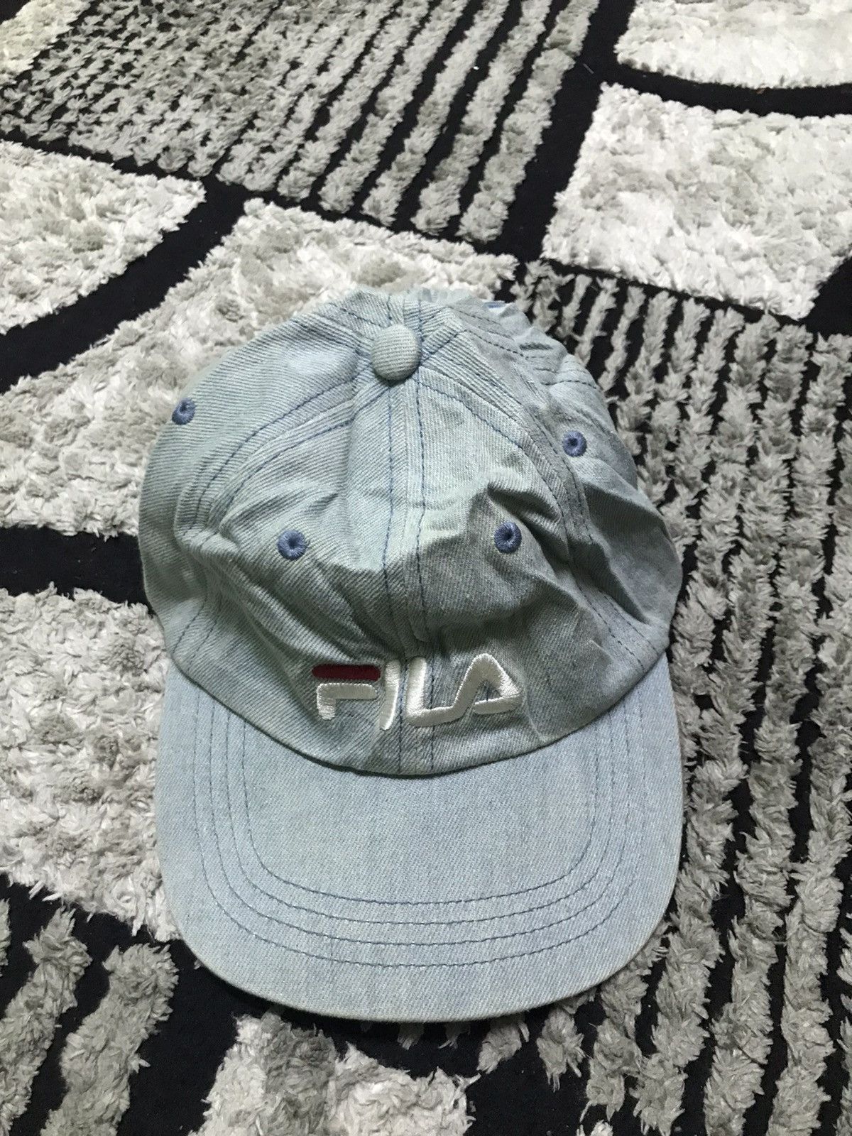 Fila × Vintage Fila Size ONE SIZE - 2 Thumbnail