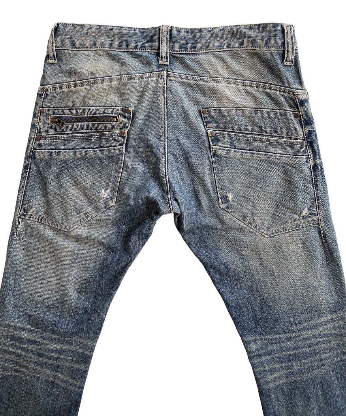 Japanese Brand Vintage Distressed Tapered Rusty Denim Size US 34 / EU 50 - 12 Thumbnail