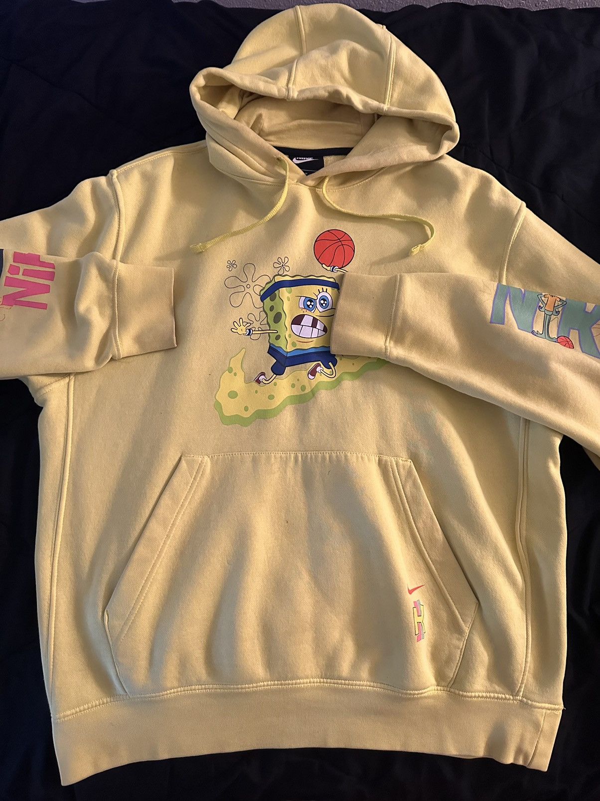 kyrie spongebob hoodie yellow
