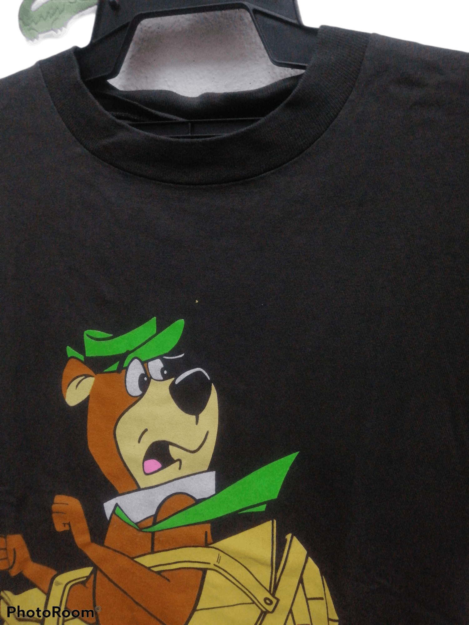 Cartoon Network YOGI BEAR PICNIC X HANNA BARBARA Size US L / EU 52-54 / 3 - 3 Thumbnail