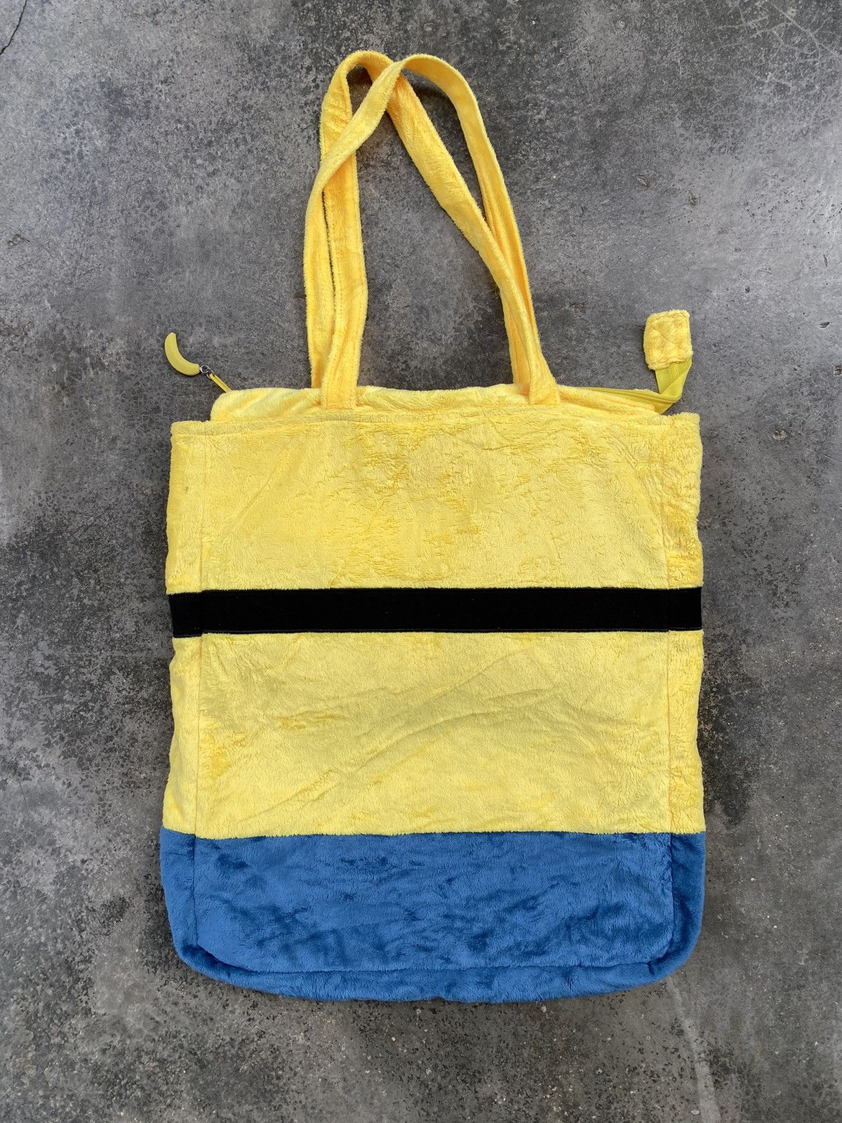 Vintage Vintage Despicable Me Minions Eyes Tote Bag Size ONE SIZE - 2 Thumbnail