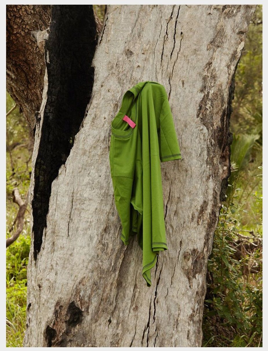 image of Man Tle R6U2 – Green Shrub (Organic Pima Cotton), Men's (Size Medium)
