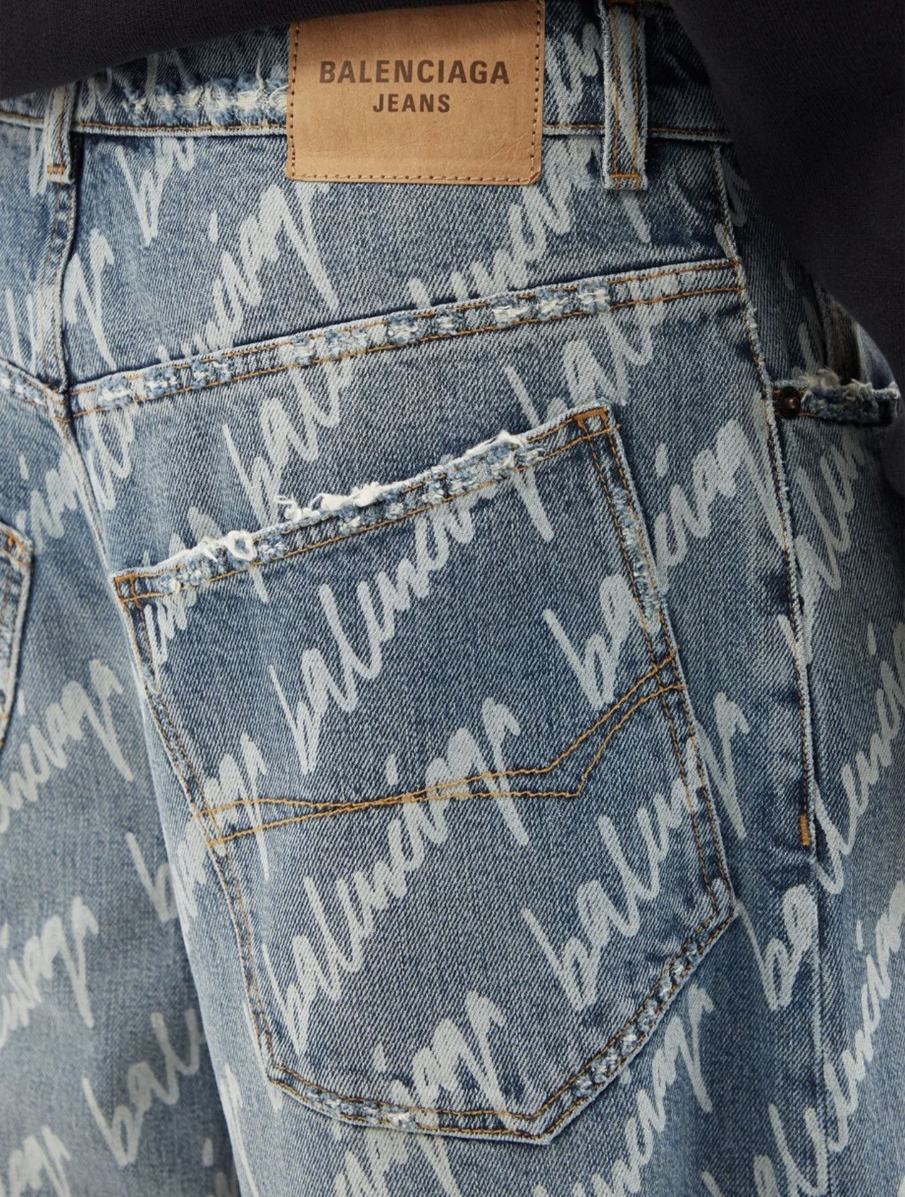 Balenciaga Balenciaga Large Fit Script Denim Pants Size US 30 / EU 46 - 3 Thumbnail