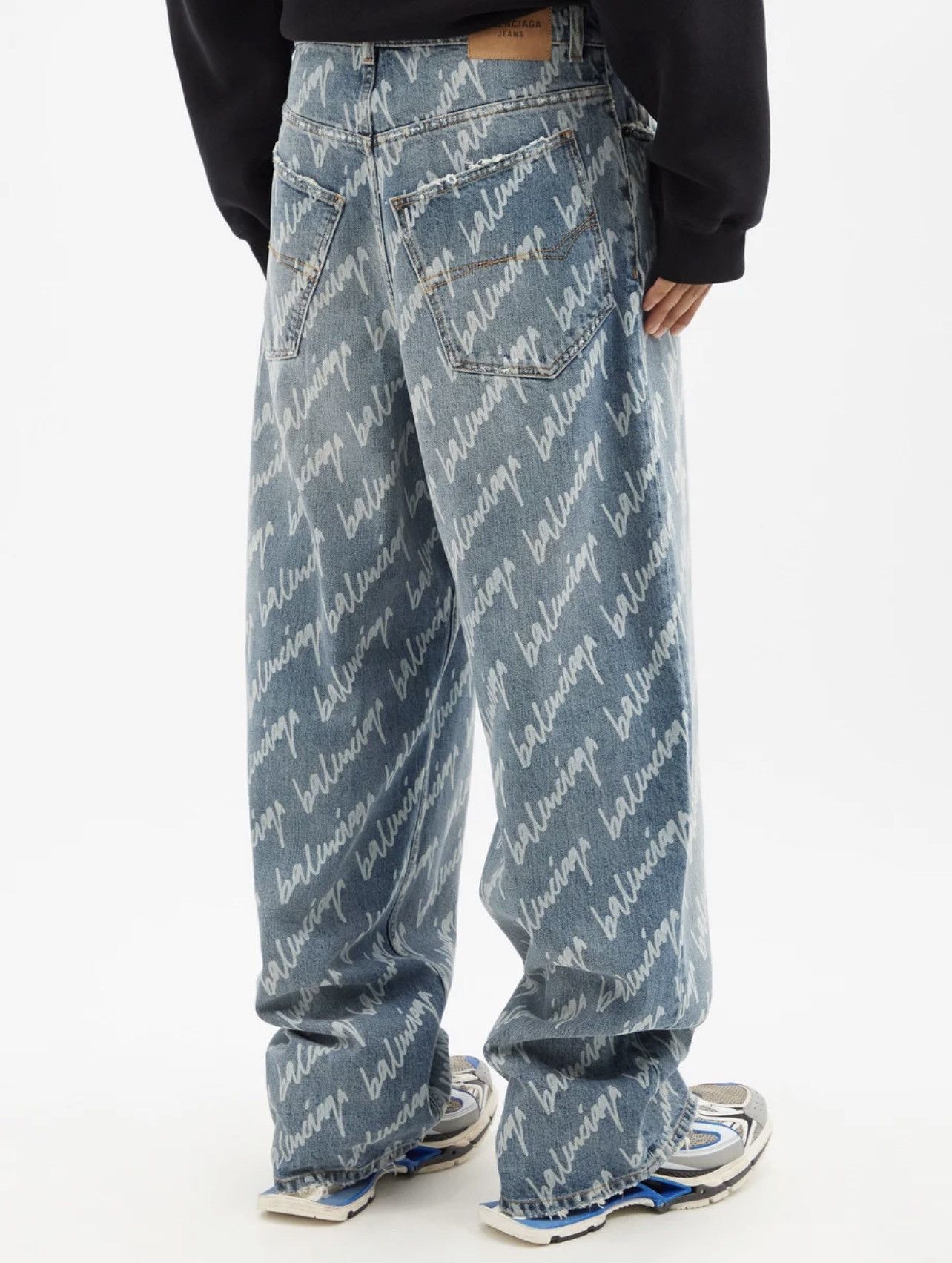 Balenciaga Balenciaga Large Fit Script Denim Pants Size US 30 / EU 46 - 1 Thumbnail