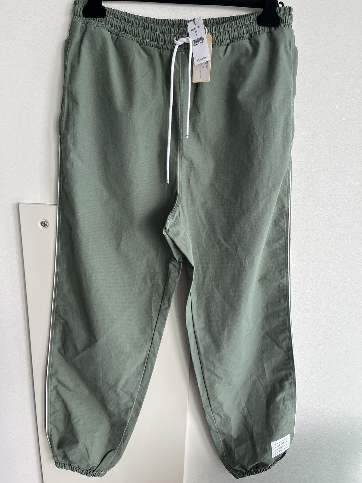 Thom Browne Brand New Thom Browne Limited Edition Iconic Dark Green Size US 33 - 16 Thumbnail