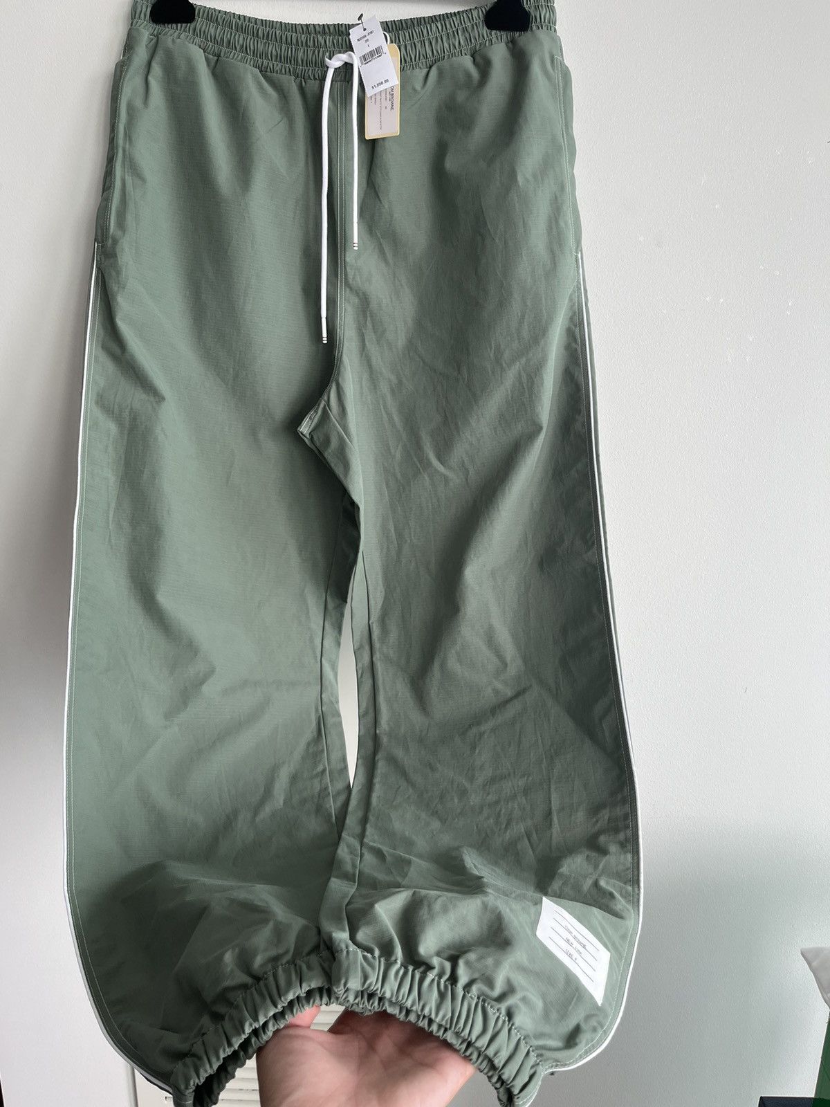 Thom Browne Brand New Thom Browne Limited Edition Iconic Dark Green Size US 33 - 15 Thumbnail