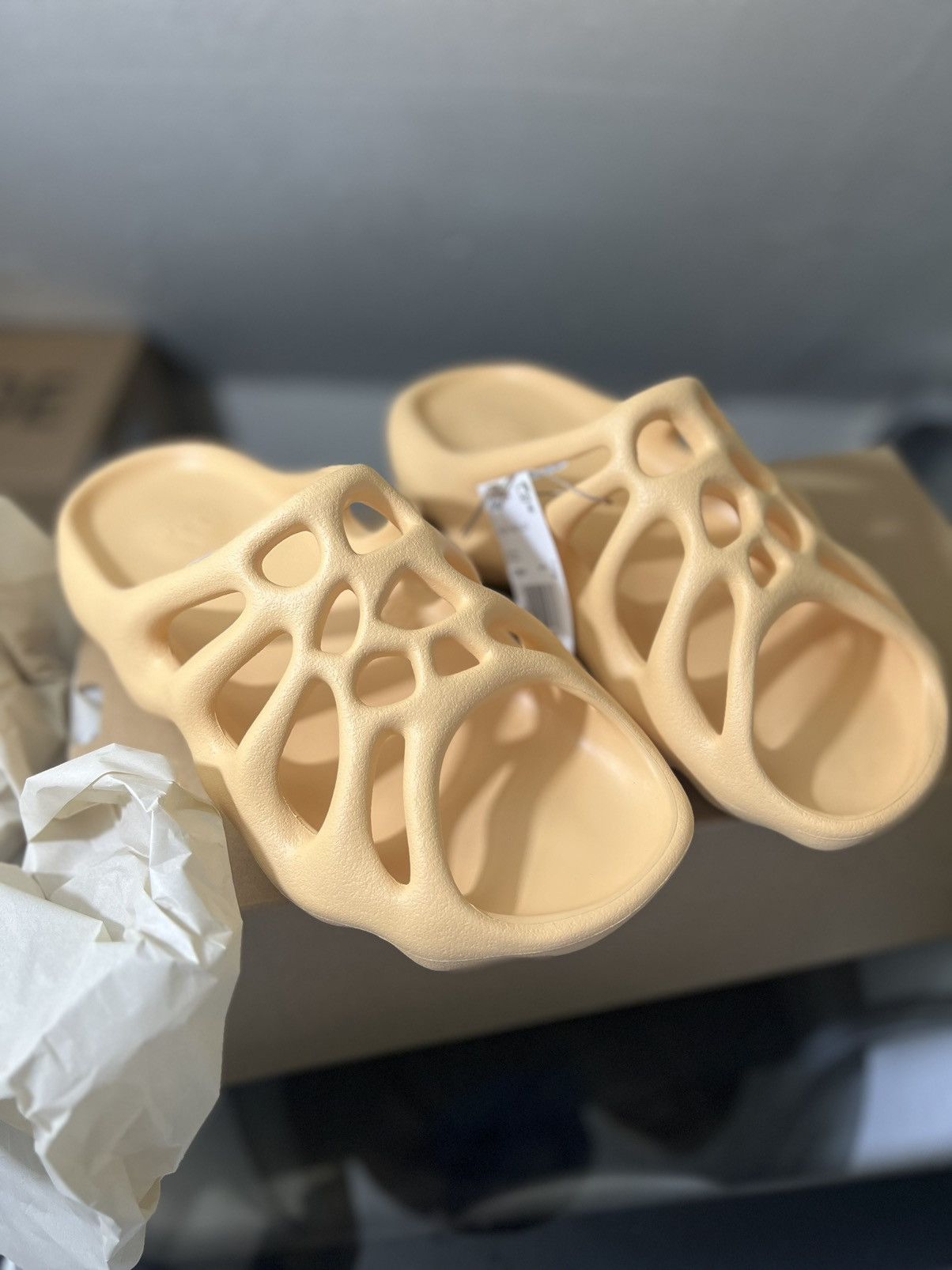 yeezy 450 cream