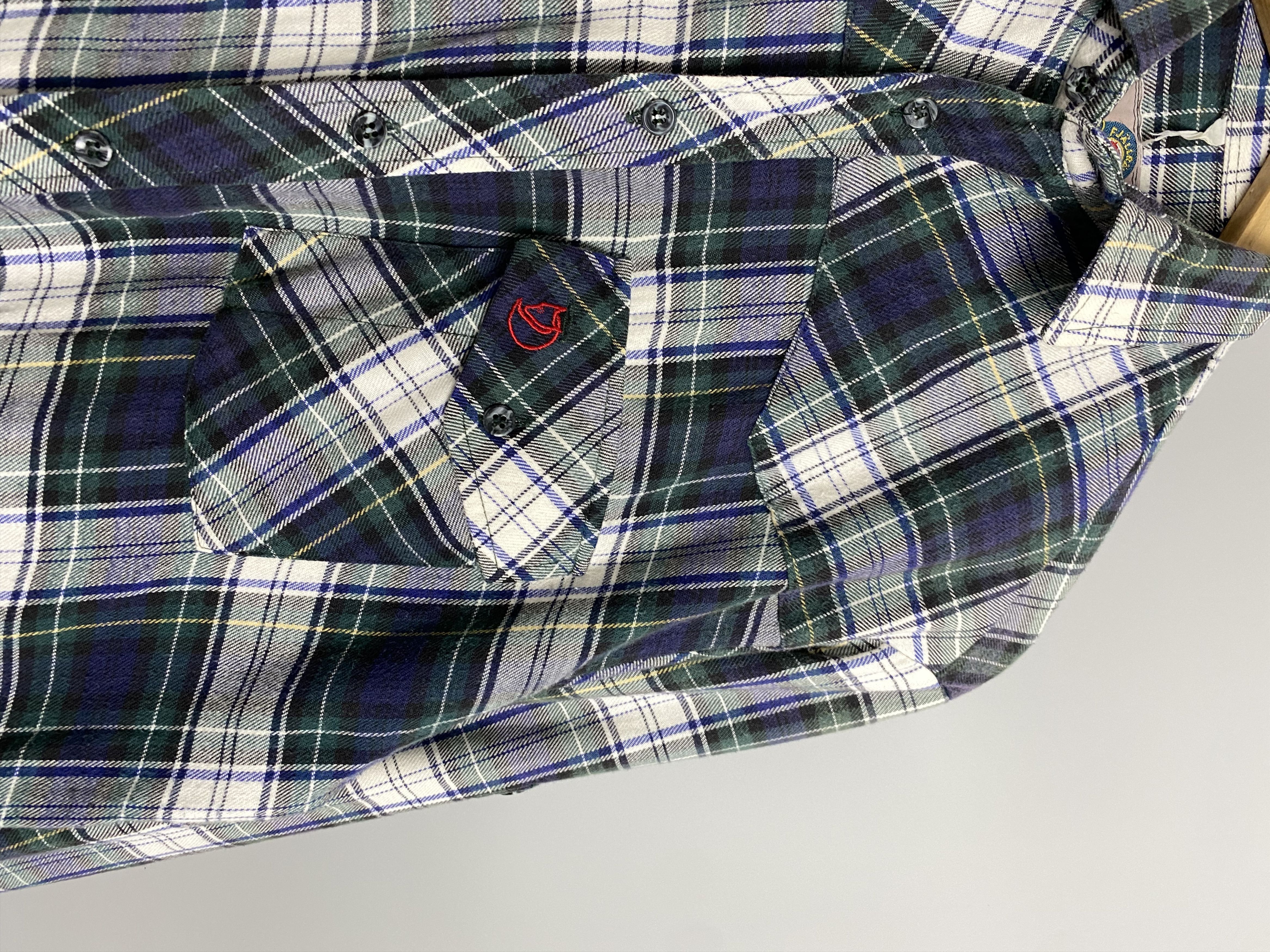 Fjallraven FjallRaven Vintage Checkered Outdoor Shirt Size US M / EU 48-50 / 2 - 3 Thumbnail