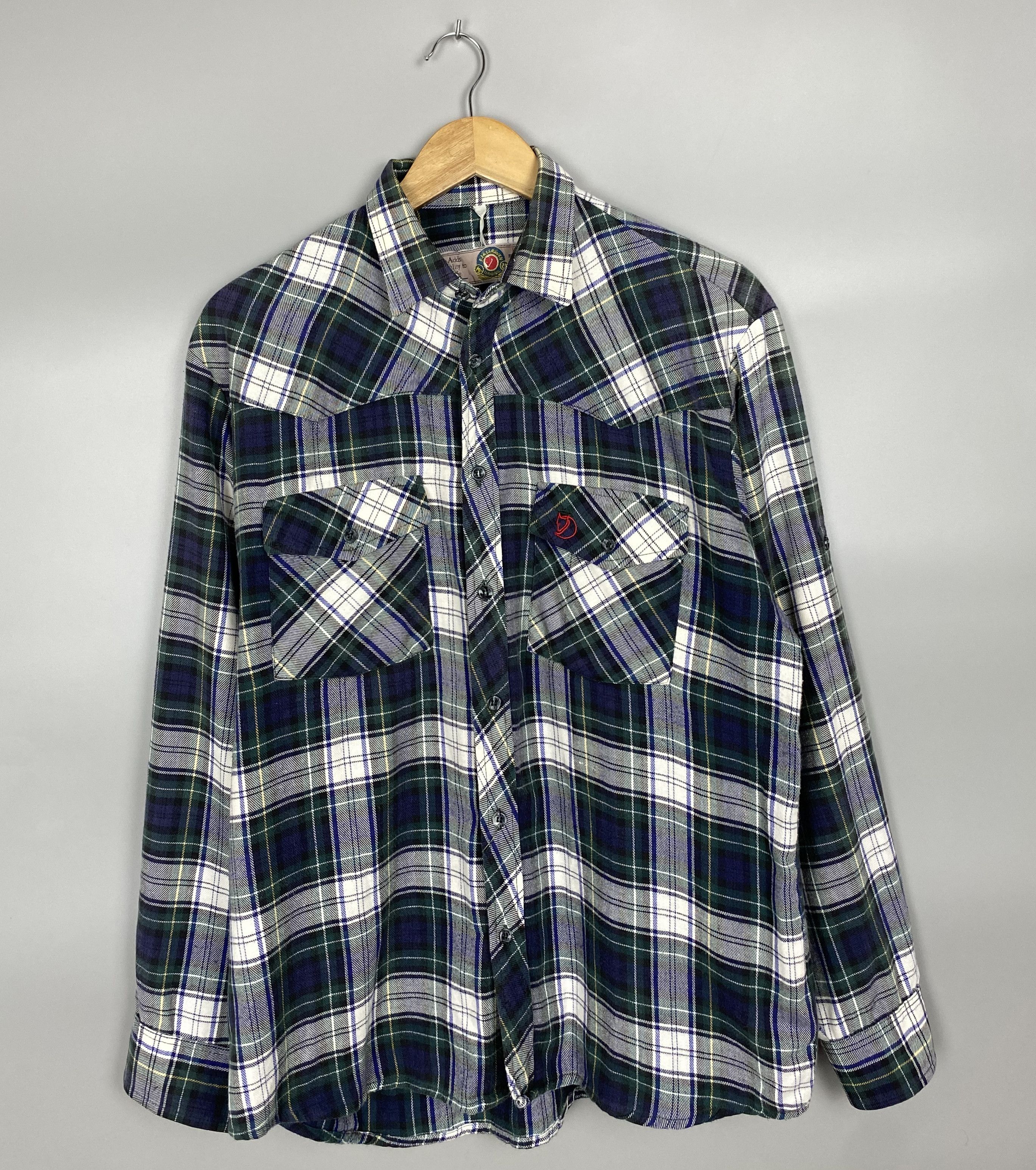 Fjallraven FjallRaven Vintage Checkered Outdoor Shirt Size US M / EU 48-50 / 2 - 1 Thumbnail