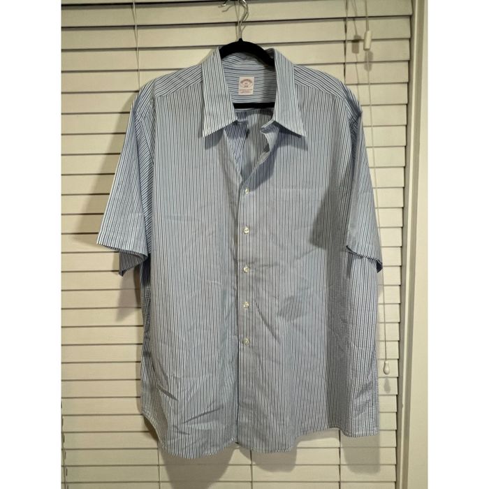 Brooks Brothers Brooks Brothers Seersucker Short Sleeve Button Up Shirt