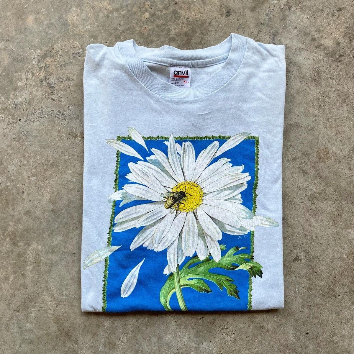 Other Vintage 1994 Nature Tee – Daisy (DDP / No Import Fees) Size US XL / EU 56 / 4 - 8 Thumbnail