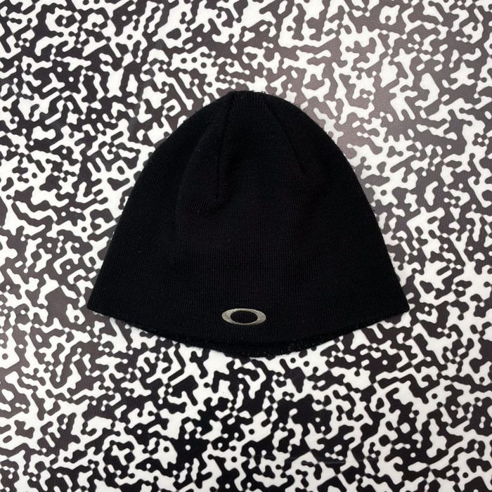 Vintage Vintage 90s OAKLEY Beanie Hat Logo Gorpcore Streetwear