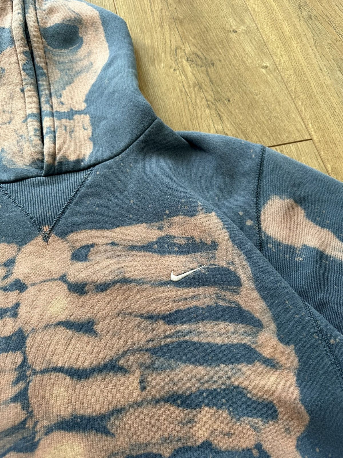 Nike × Vintage Vintage Nike 90s y2k Skeleton Custom Destresed Sweatshirt Size US M / EU 48-50 / 2 - 7 Thumbnail