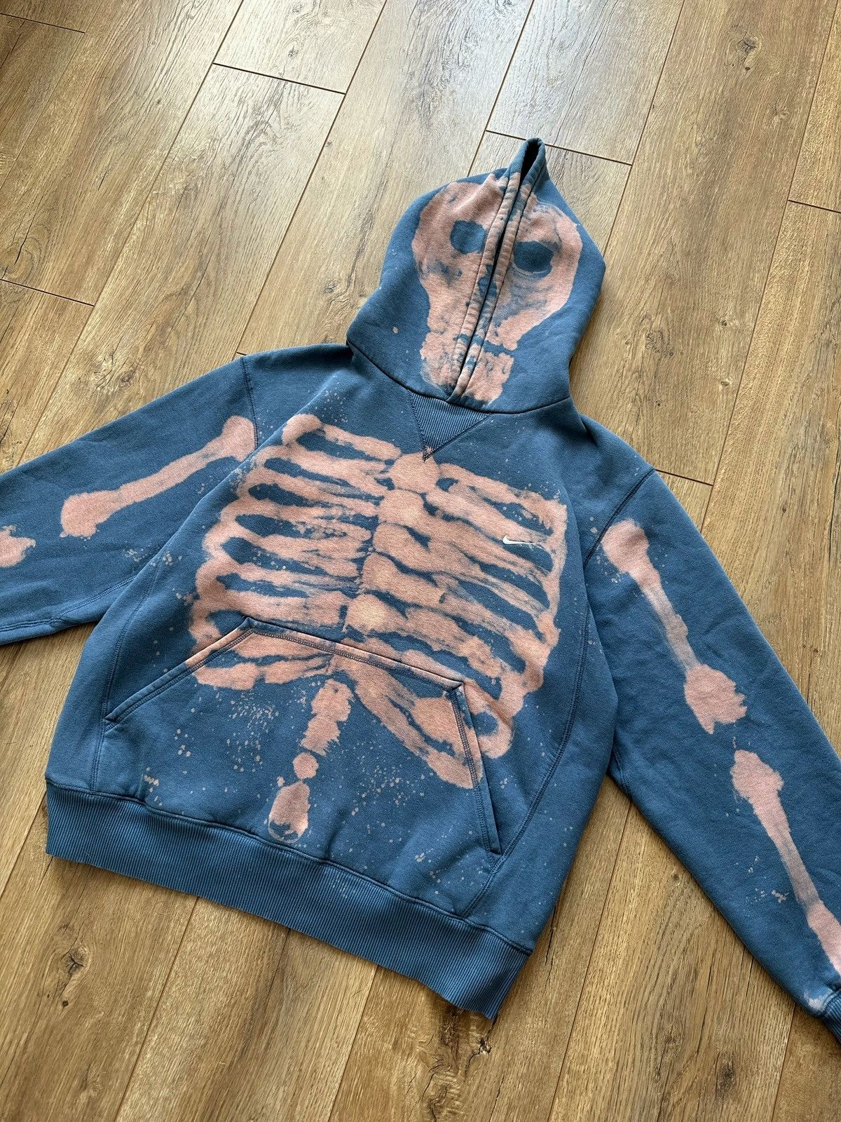 Nike × Vintage Vintage Nike 90s y2k Skeleton Custom Destresed Sweatshirt Size US M / EU 48-50 / 2 - 3 Thumbnail