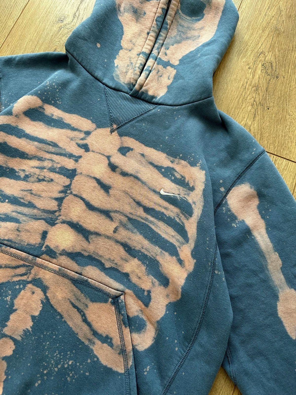 Nike × Vintage Vintage Nike 90s y2k Skeleton Custom Destresed Sweatshirt Size US M / EU 48-50 / 2 - 5 Thumbnail