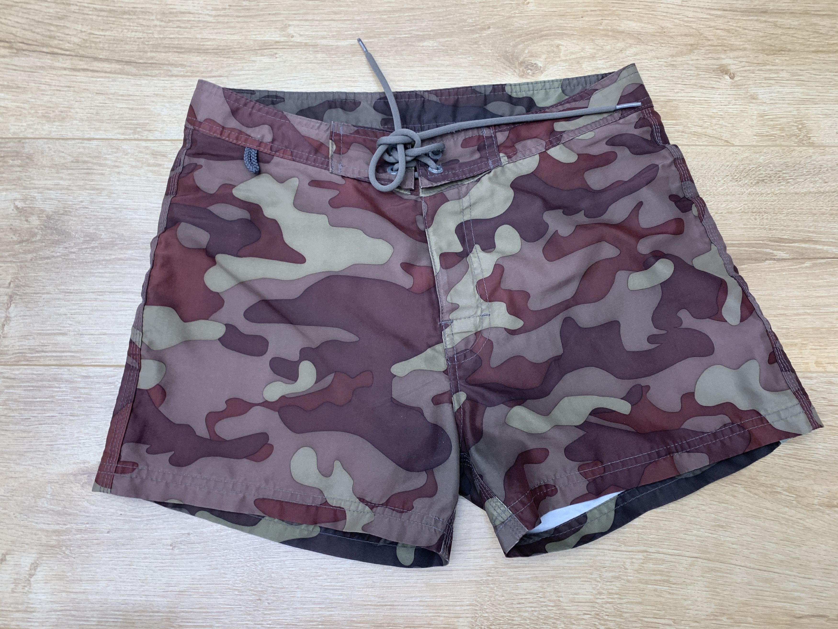 Sundek Camouflage Sundek 29 Beach Shorts Trunks BathSuit Size 29 S Size US 29 - 10 Thumbnail