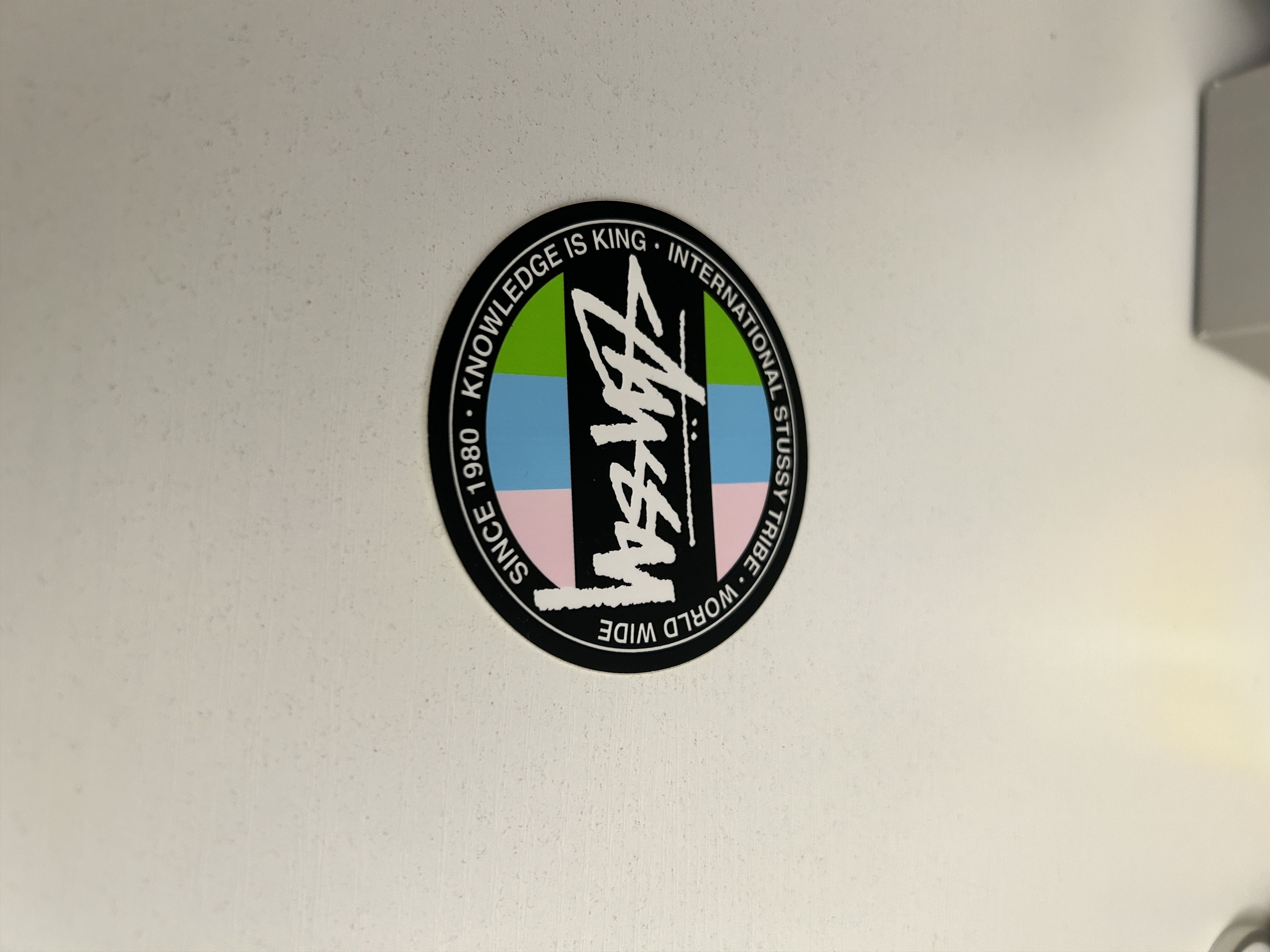 Stussy stussy circle sticker multi Size ONE SIZE - 1 Preview