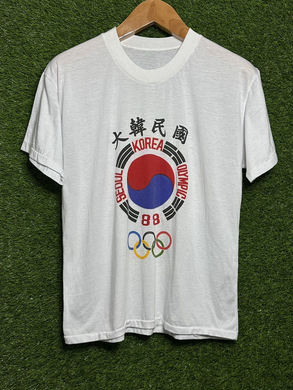 Vintage 💥Vintage Seoul Korea 1988 summer olympic T-shirt Size US M / EU 48-50 / 2 - 1 Thumbnail