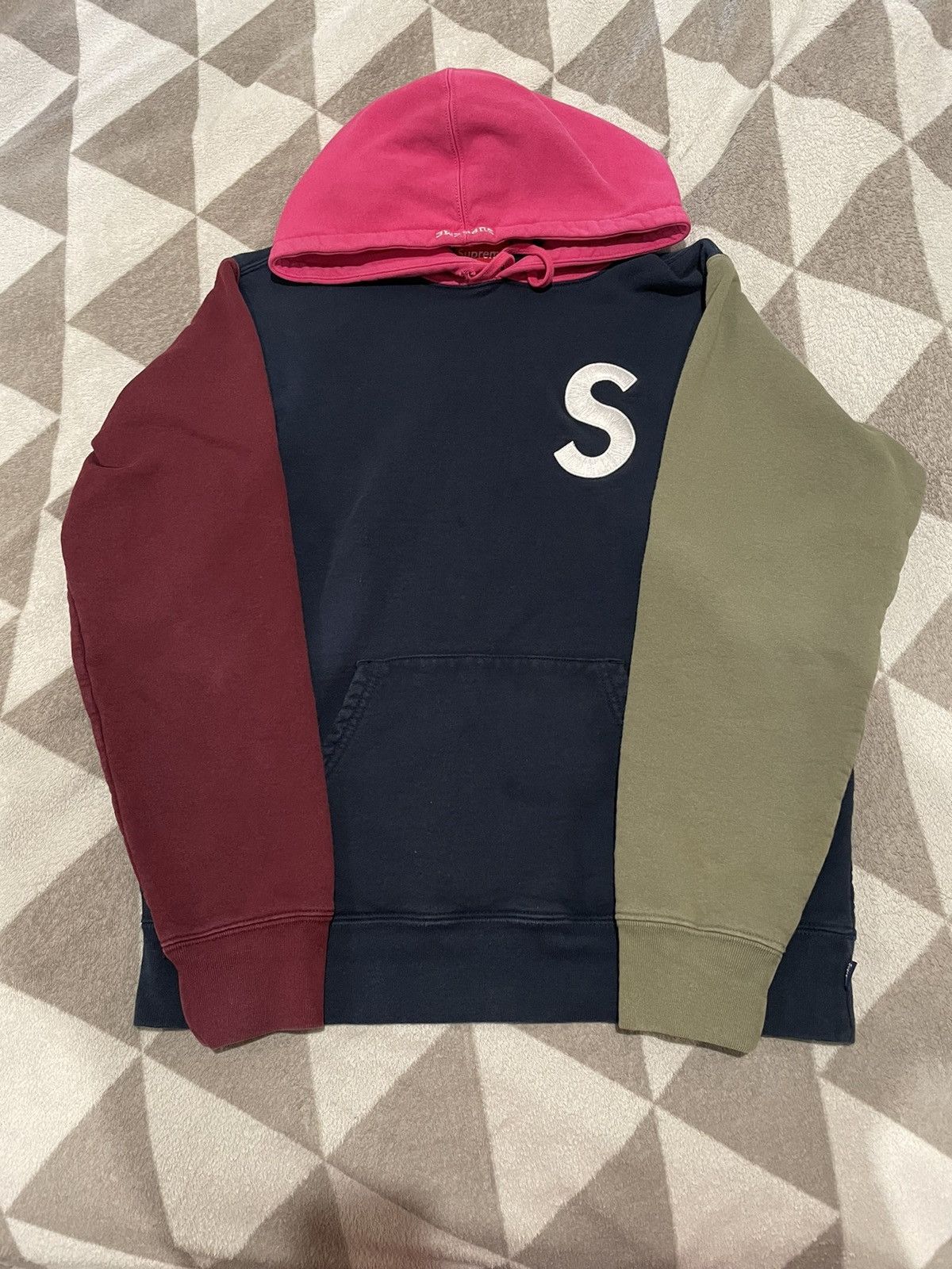 Supreme Supreme S Logo Color Blocked Hooded Sweatshirt | Grailed