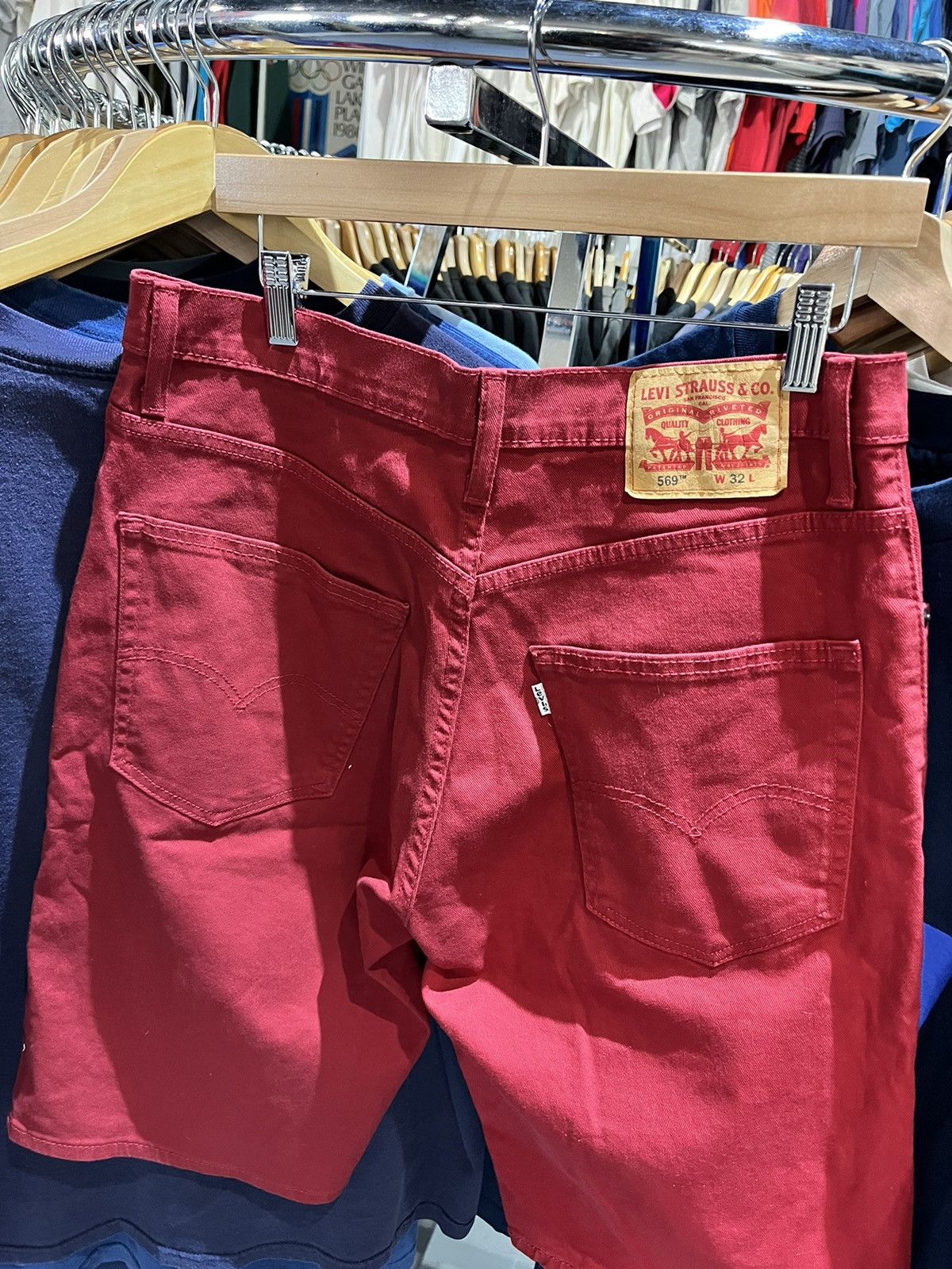 Vintage Y2K Levi 569 Red Denim Baggy Jean Shorts Jorts