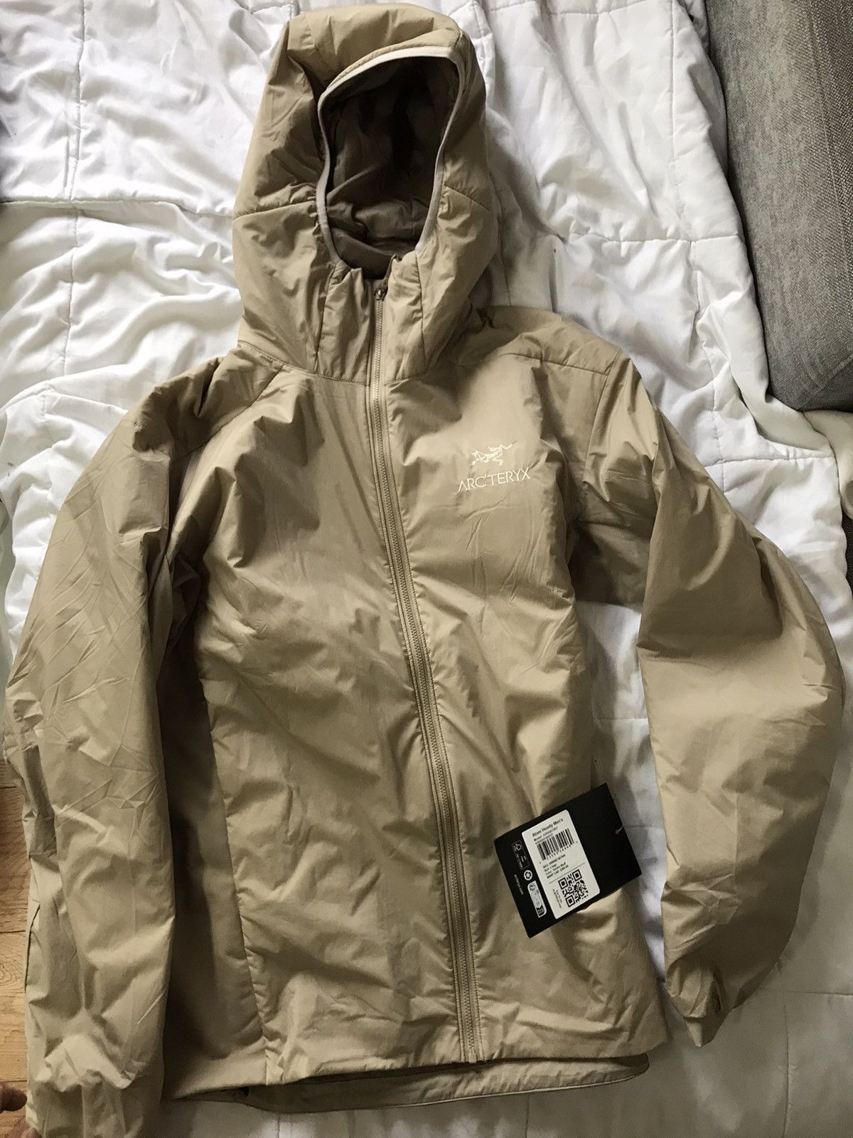 Arc'teryx Arcteryx smoke beige hoodie jacket large new Size US L / EU 52-54 / 3 - 2 Thumbnail
