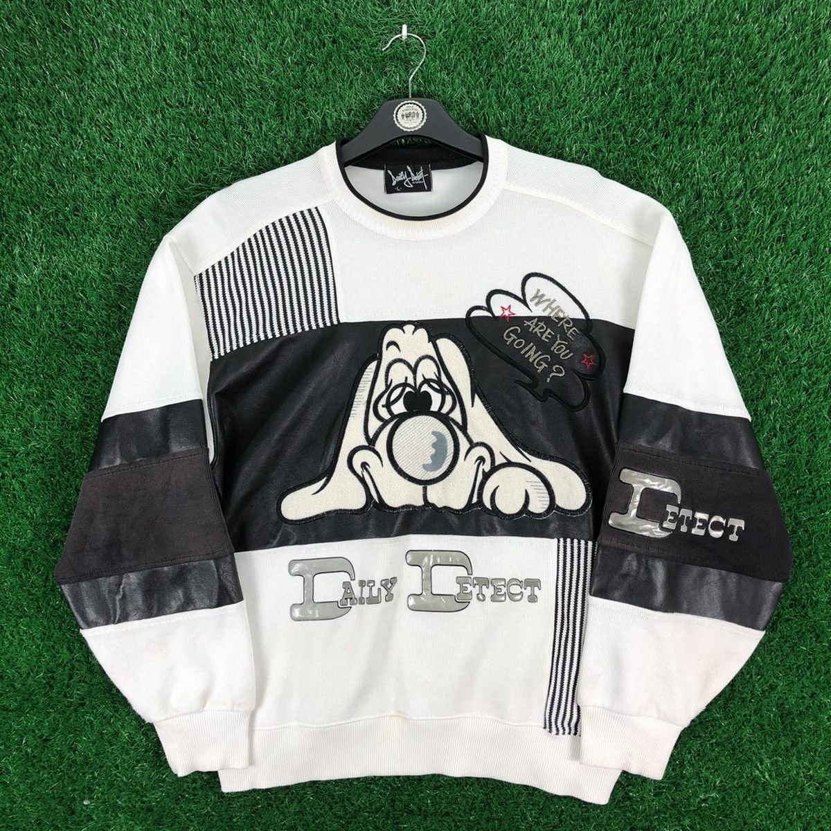 Vintage Daily Defect Patchwork Sweatshirts Embroidered Dog Size US XL / EU 56 / 4 - 1 Thumbnail