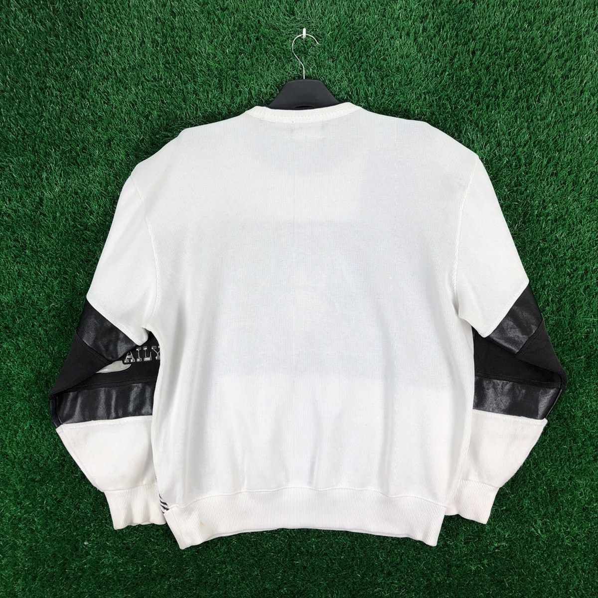 Vintage Daily Defect Patchwork Sweatshirts Embroidered Dog Size US XL / EU 56 / 4 - 4 Thumbnail