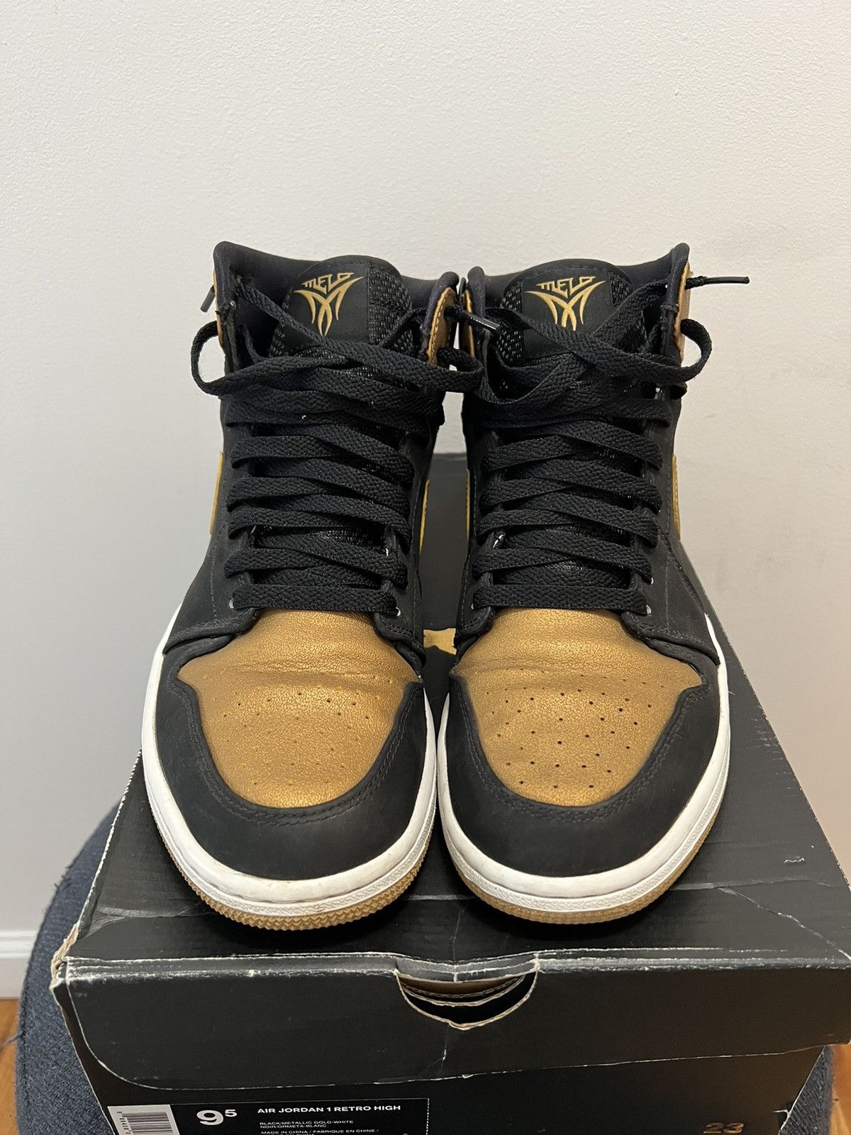 Jordan Brand × Nike Air Jordan 1 Melo Size US 9.5 / EU 42-43 - 2 Thumbnail