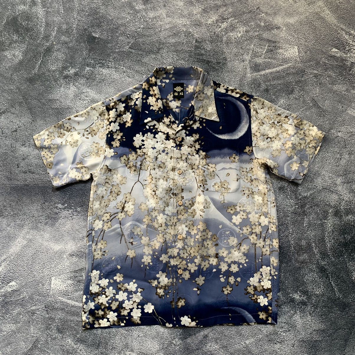 Japanese Brand 🔥Mt. Fuji sakura blossom Aloha camp collar shirt Size US L / EU 52-54 / 3 - 1 Thumbnail