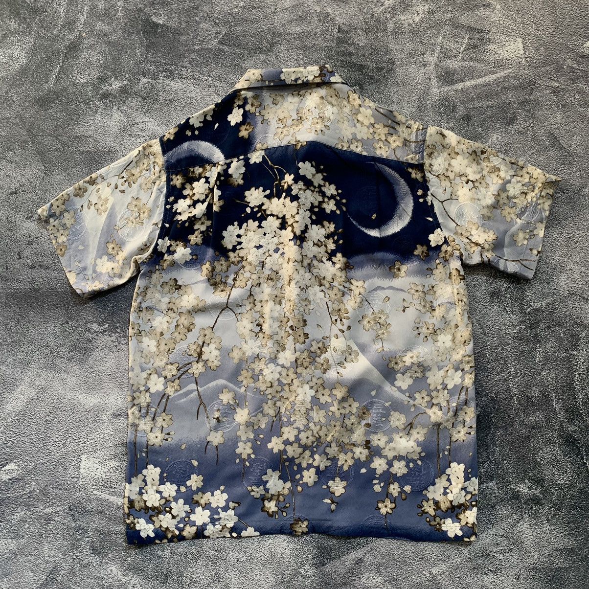 Japanese Brand 🔥Mt. Fuji sakura blossom Aloha camp collar shirt Size US L / EU 52-54 / 3 - 2 Thumbnail
